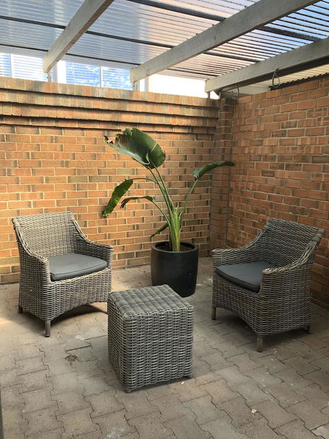 The Loft - Beautiful Central Barossa Apartment - Accommodation 4U 13