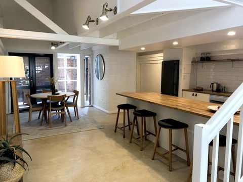 The Loft - Beautiful Central Barossa Apartment - Accommodation 4U 4