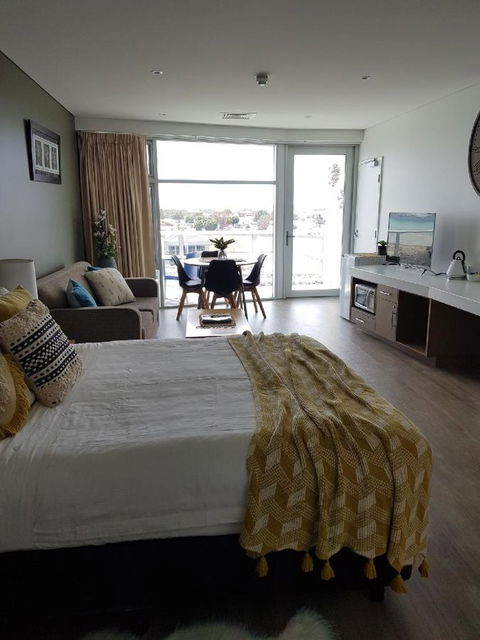 Ocean View Luxury Apartment & Suite - Accommodation 4U 4