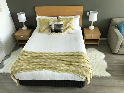 Ocean View Luxury Apartment & Suite - Accommodation 4U 29