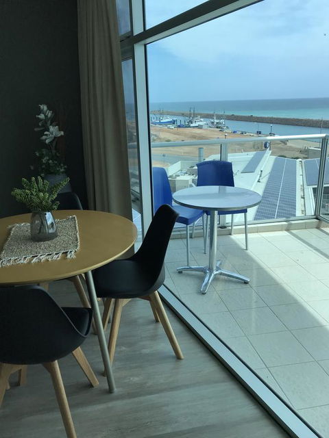 Ocean View Luxury Apartment & Suite - Accommodation 4U 9