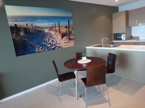 Wallaroo Marina Executive Apartments - Accommodation 4U 12