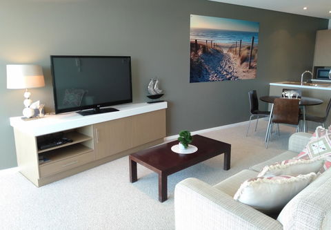Wallaroo Marina Executive Apartments - Accommodation 4U 4