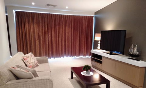 Wallaroo Marina Executive Apartments - Accommodation 4U 6