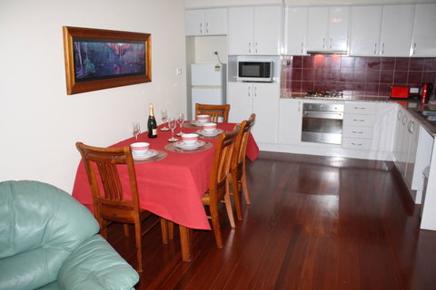 Serenity On Narrabeen Beach - 1Bdr Beachside Retreat - Accommodation 4U 8