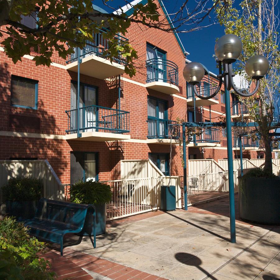  Accommodation 4U