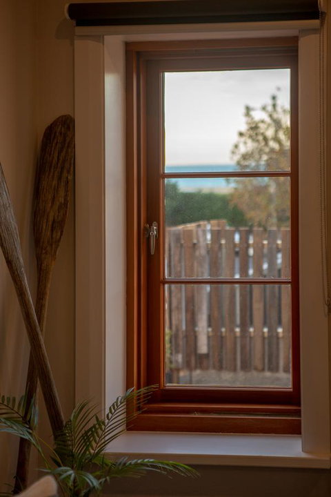 Lucy's Cottage - Accommodation 4U 14