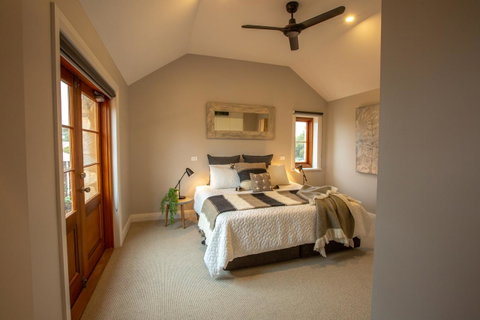 Lucy's Cottage - Accommodation 4U 2