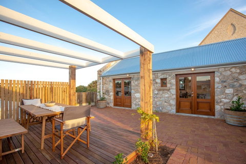 Lucy's Cottage - Accommodation 4U 19
