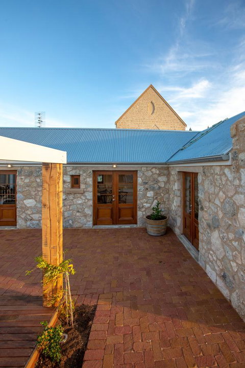 Lucy's Cottage - Accommodation 4U 17