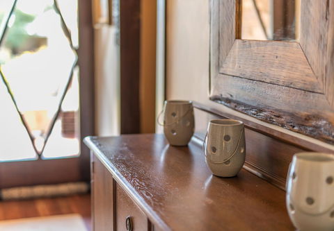 The Tudor House - Accommodation 4U 17