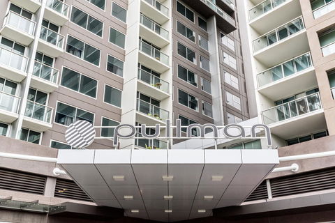 Pullman Adelaide - Accommodation 4U 8