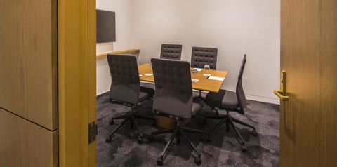 Pullman Adelaide - Accommodation 4U 11