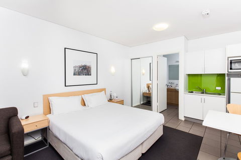 Majestic Oasis Apartments - Accommodation 4U 29