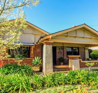 Ambrosia Holiday Home - Accommodation 4U