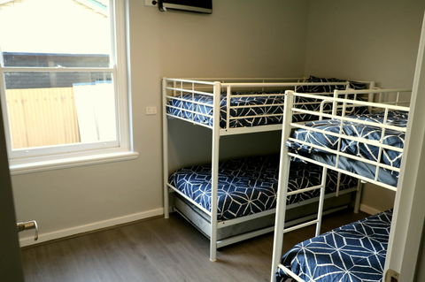 The Purple Door On Seaview - Accommodation 4U 14