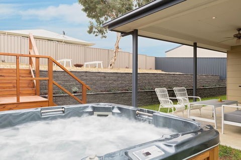 Boutique Getaway On Wright - Accommodation 4U 22