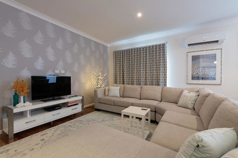 Boutique Getaway On Wright - Accommodation 4U 1