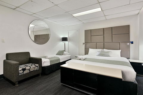 Cosmo On Bank - Accommodation 4U 4