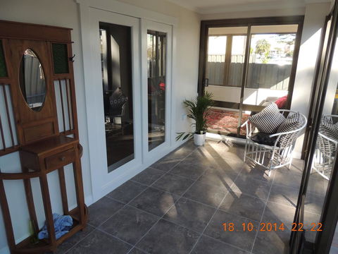 Glenelg - Marina Retreat - Accommodation 4U 37