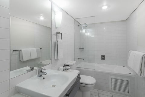 Oaks Adelaide Horizons Suites - Accommodation 4U 4