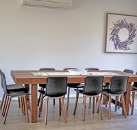 Emu Bay Holiday Homes - Accommodation 4U