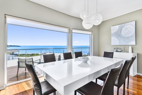 Aloha Waterfront Properties - Accommodation 4U 11