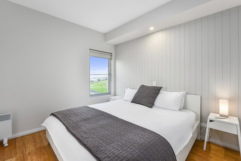 Aloha Waterfront Properties - Accommodation 4U 13
