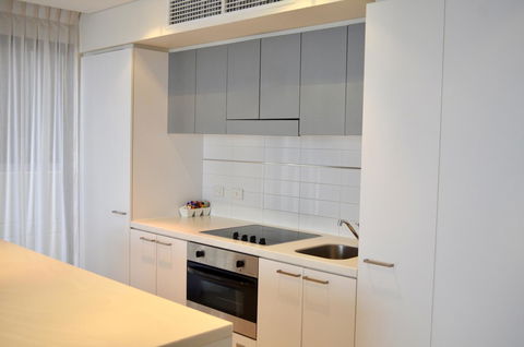 APTonNorthTCE - Accommodation 4U 13