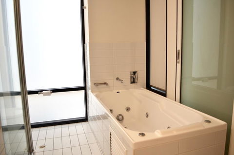 APTonNorthTCE - Accommodation 4U 15