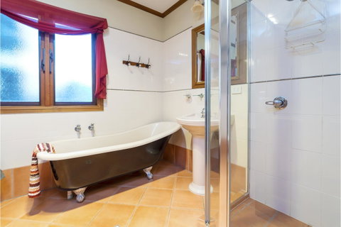 Rustic On 13th - Accommodation 4U 13