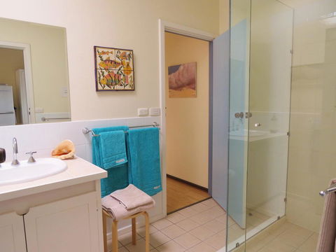 Kestrel Downs - Accommodation 4U 11