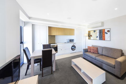 IStay Precinct Adelaide - Accommodation 4U 13