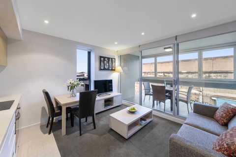 IStay Precinct Adelaide - Accommodation 4U 28