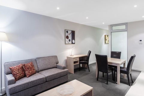 IStay Precinct Adelaide - Accommodation 4U 17