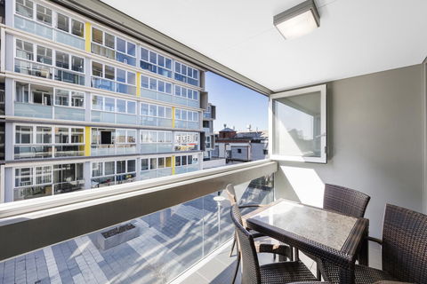 IStay Precinct Adelaide - Accommodation 4U 4