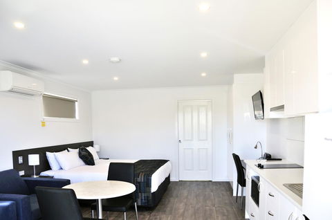 Discovery Parks - Adelaide Beachfront - Accommodation 4U 10