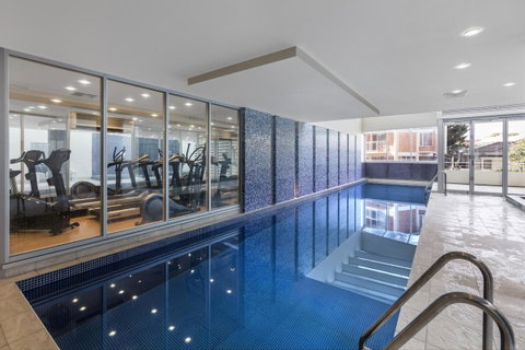 Oaks Glenelg Liberty Suites - Accommodation 4U 3