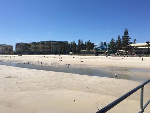 Beachside Luxury Getaway In Glenelg - Accommodation 4U 16