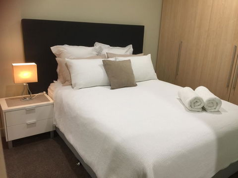Beachside Luxury Getaway In Glenelg - Accommodation 4U 9