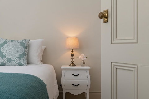 The Other House - Accommodation 4U 16