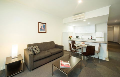 Franklin Apartments - Accommodation 4U 5