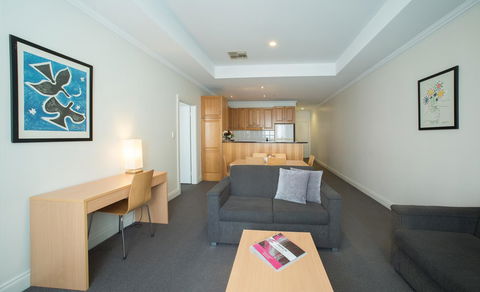 Franklin Apartments - Accommodation 4U 16