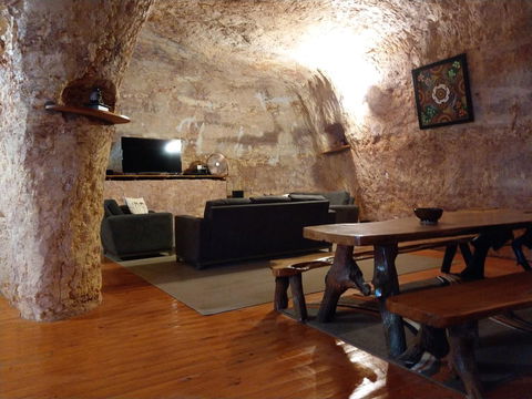 Zen Underground B&B - Accommodation 4U 4