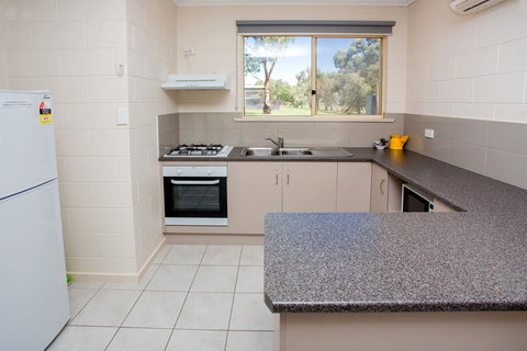 Discovery Parks - Lake Bonney - Accommodation 4U 13