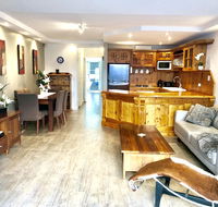Superb Townhouse in North Adelaide - Accommodation 4U
