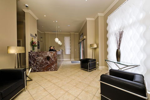 Majestic Old Lion Apartments - Accommodation 4U 15