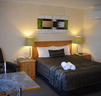 Arkana Motor Inn  Terrace Apartments - Accommodation 4U