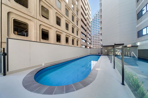 York Apartments On Grenfell - Accommodation 4U 17