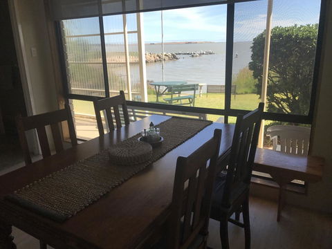 Hydeaway Bay - Own Private Bay + Kayaks - Accommodation 4U 13